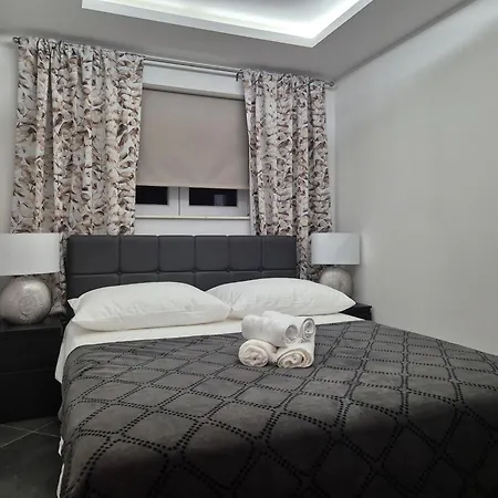 Marina Apartman